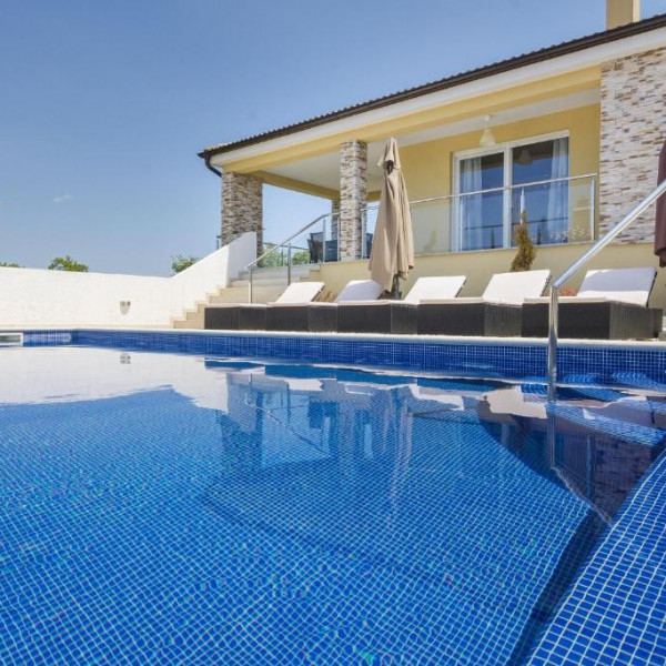 Villa Land , istrialuxuryrent Labin