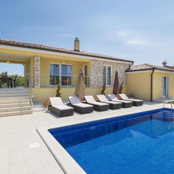 Villa Land , istrialuxuryrent Labin