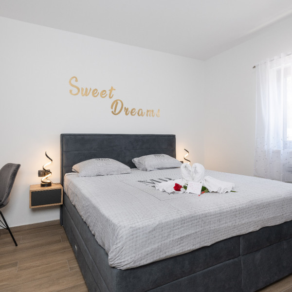 Bedrooms, Villa Alison Deluxe, istrialuxuryrent Labin