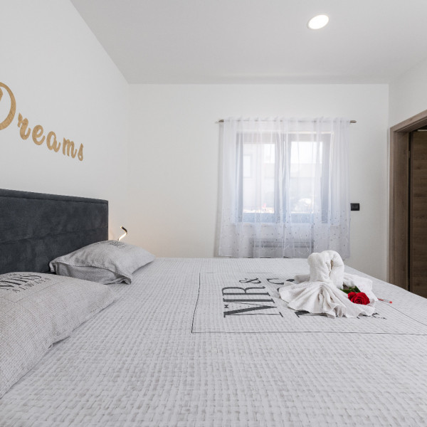 Bedrooms, Villa Alison Deluxe, istrialuxuryrent Labin