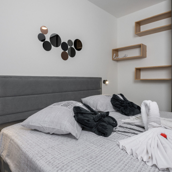 Bedrooms, Villa Alison Deluxe Junior, istrialuxuryrent Labin