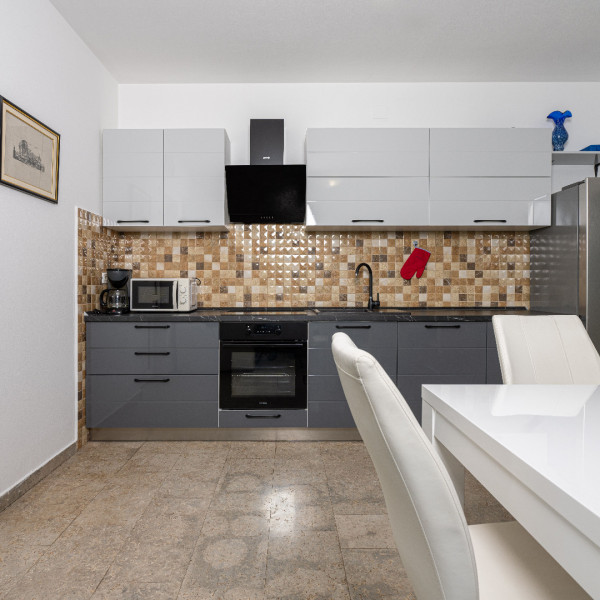 Kitchen, Villa St Nikola, istrialuxuryrent Labin