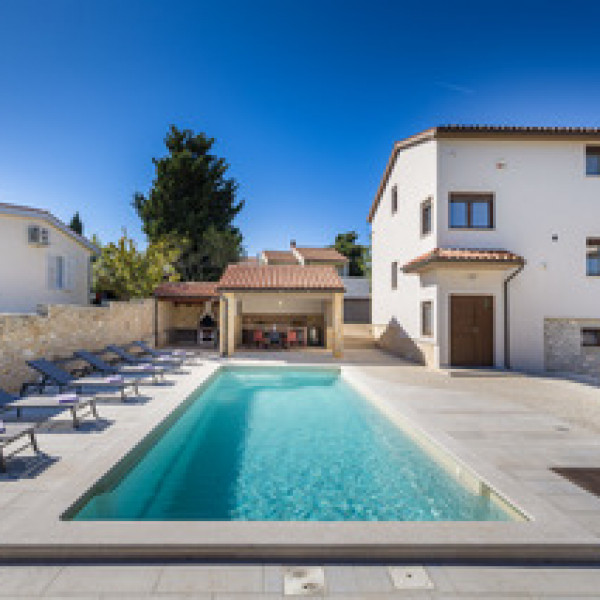 Holiday home near sea Laura, istrialuxuryrent Labin