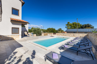 Holiday home near sea Laura, istrialuxuryrent Labin